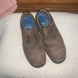 Men’s shoes